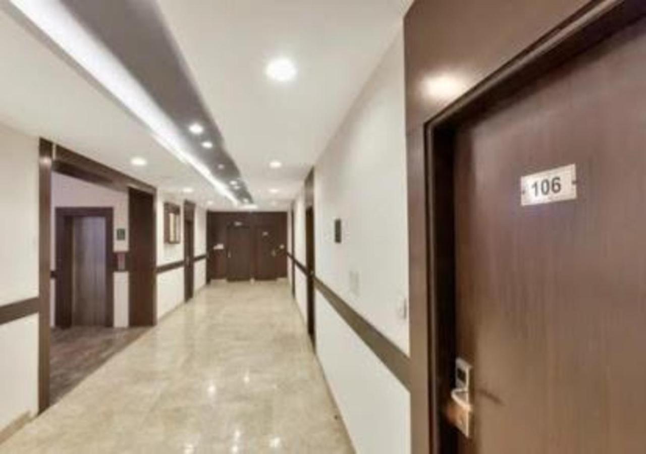 Hotel Loto - Sector 66 Noida Eksteriør bilde